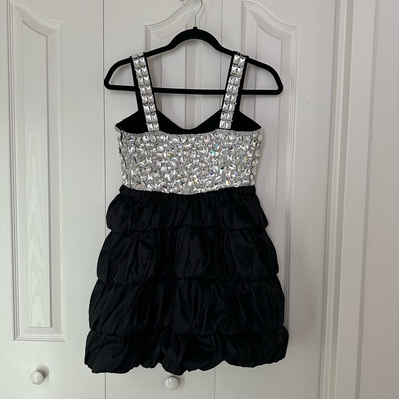 Mini dress - Picture 9 of 17